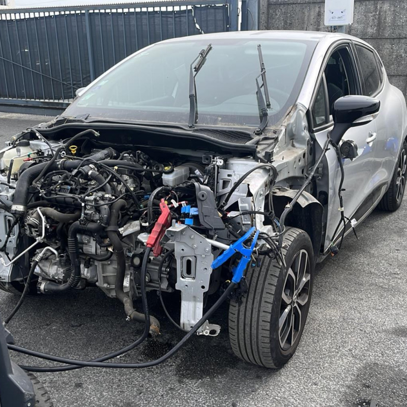 RENAULT CLIO 4 PHASE 2 0.9i - 12V TURBO TCE 90 Photo n°5