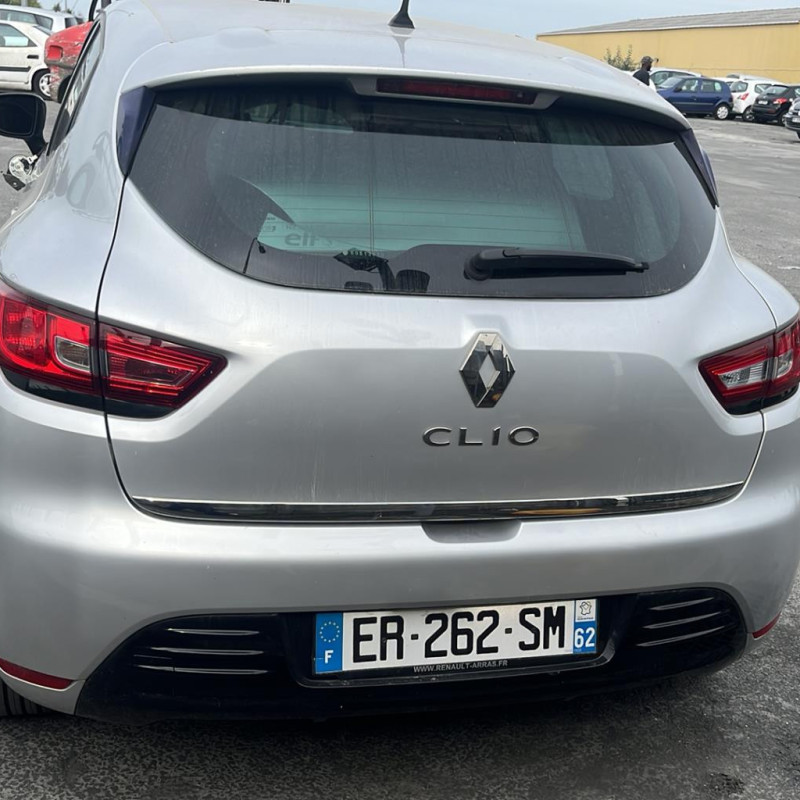 RENAULT CLIO 4 PHASE 2 0.9i - 12V TURBO TCE 90 Photo n°13