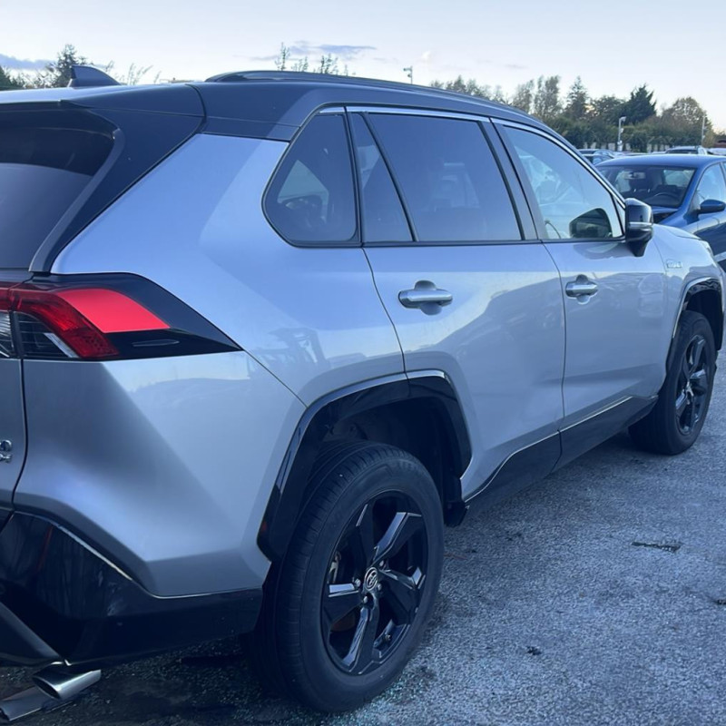TOYOTA RAV4 5 2.5i - 16V HYBRID 4X4 Photo n°5