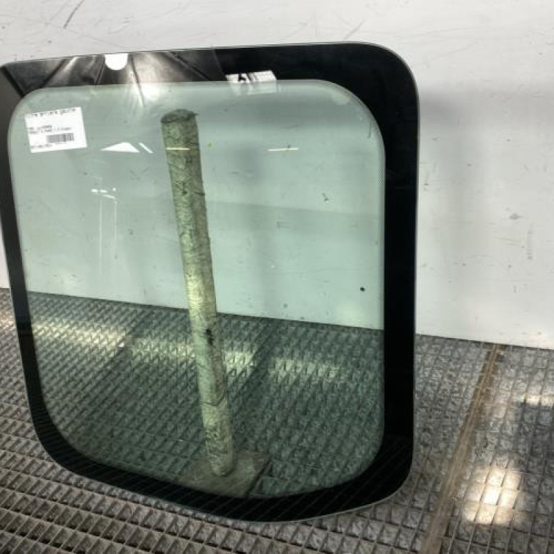 Vitre arriere gauche FORD TRANSIT 5 Photo n°3