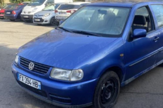 Porte arriere droit VOLKSWAGEN POLO 3