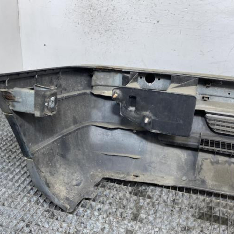 Pare choc avant PEUGEOT 405 Photo n°6
