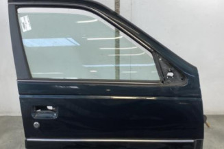 Porte avant droit PEUGEOT 405 Photo n°1