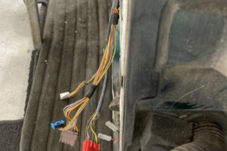 Porte avant gauche PEUGEOT 405