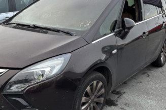 Pare choc avant OPEL ZAFIRA TOURER C