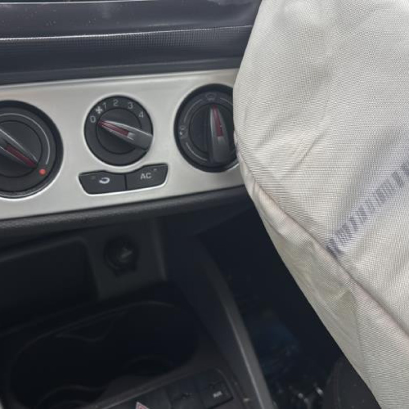 Porte avant droit SEAT IBIZA 4 Photo n°16