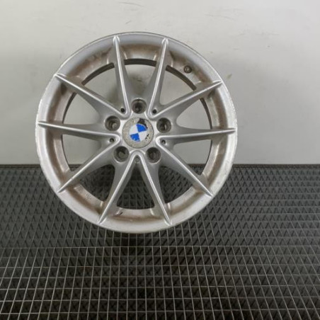 Jante BMW SERIE 1 E87 Photo n°1
