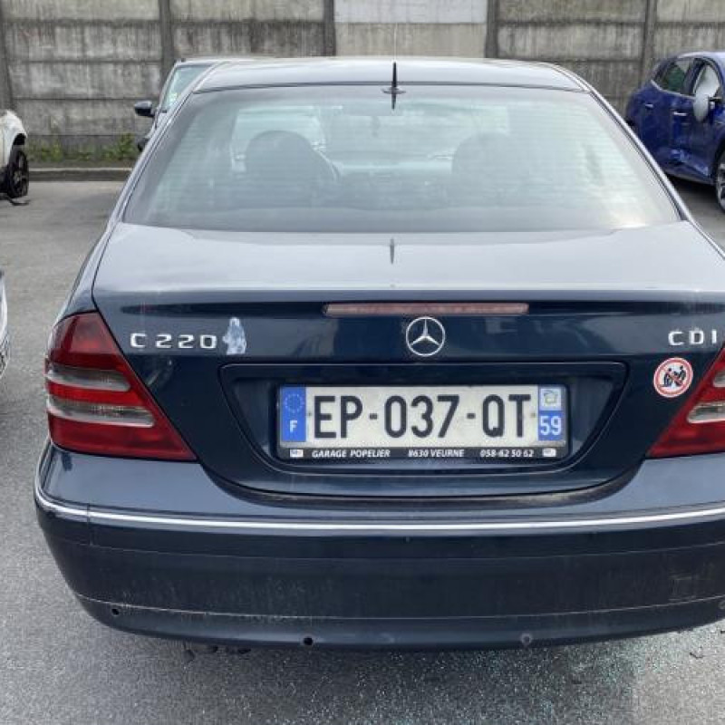 Aile avant gauche MERCEDES CLASSE C 203 Photo n°11