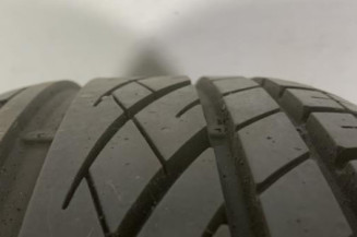 Pneu  