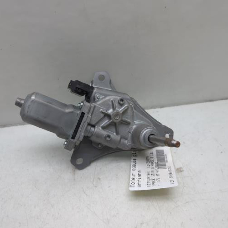 Moteur essuie glace arriere MITSUBISHI SPACE STAR 3 Photo n°1