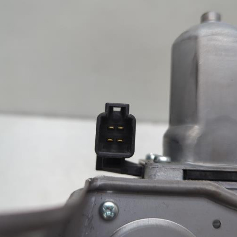 Moteur essuie glace arriere MITSUBISHI SPACE STAR 3 Photo n°4