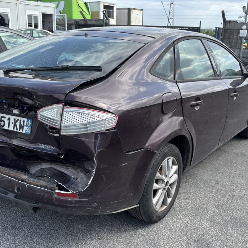 FORD MONDEO 3 PHASE 2 2.0 TDCI - 16V TURBO Photo n°3
