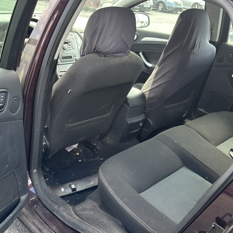 FORD MONDEO 3 PHASE 2 2.0 TDCI - 16V TURBO Photo n°10