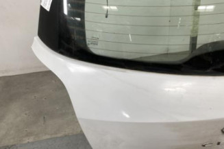 Malle/Hayon arriere RENAULT CLIO 3