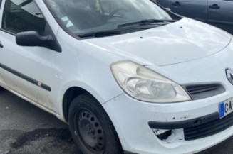 Malle/Hayon arriere RENAULT CLIO 3