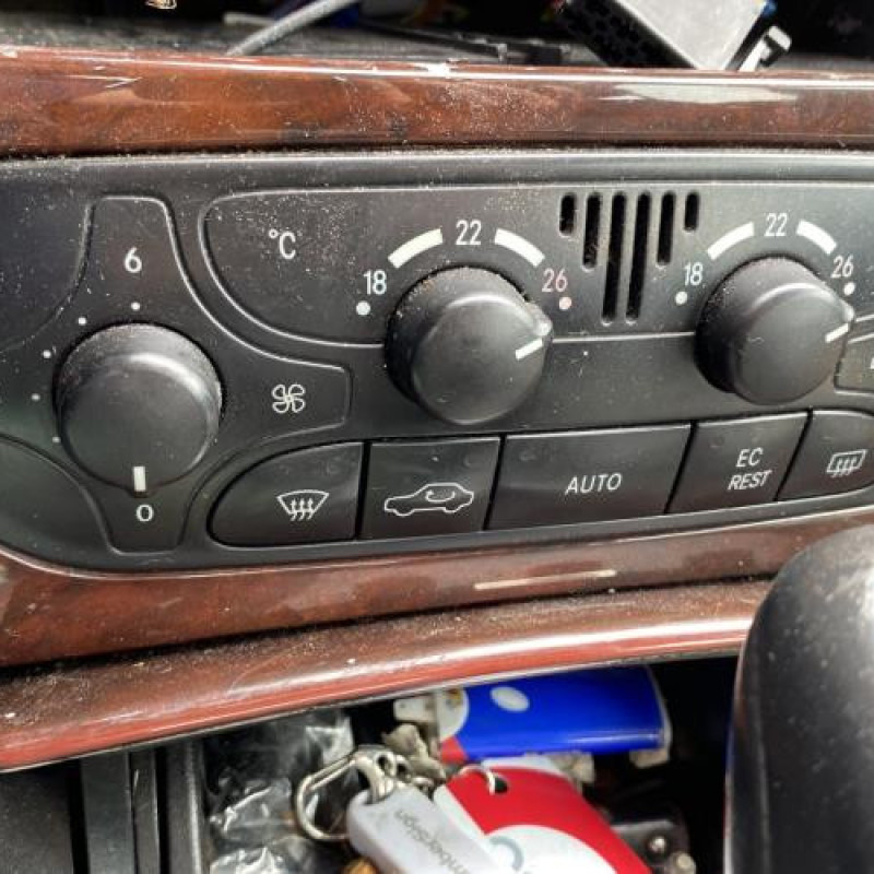 Pare choc avant MERCEDES CLASSE C 203 Photo n°19