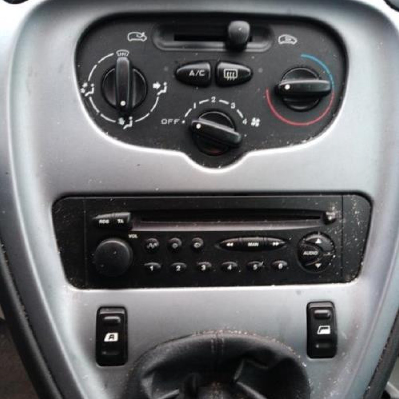 Bras essuie glace arriere CITROEN XSARA PICASSO Photo n°13