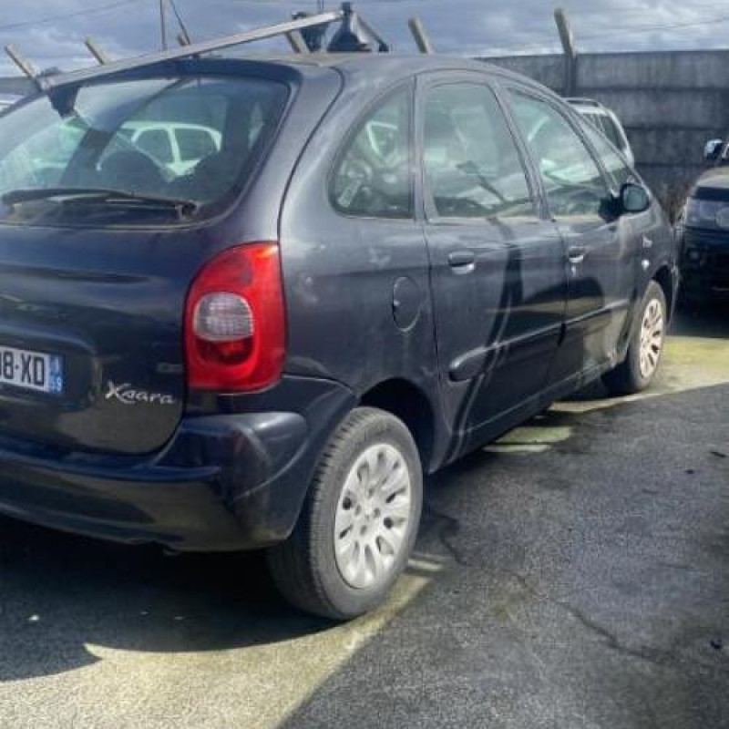 Feu arriere principal gauche (feux) CITROEN XSARA PICASSO Photo n°11