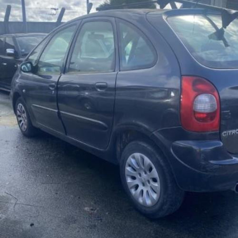 Feu arriere principal gauche (feux) CITROEN XSARA PICASSO Photo n°12