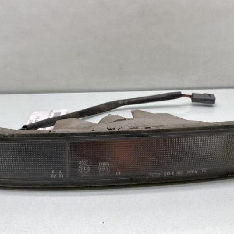 Optique avant secondaire droit (feux)(clignotant) MAZDA 323 5 Photo n°1
