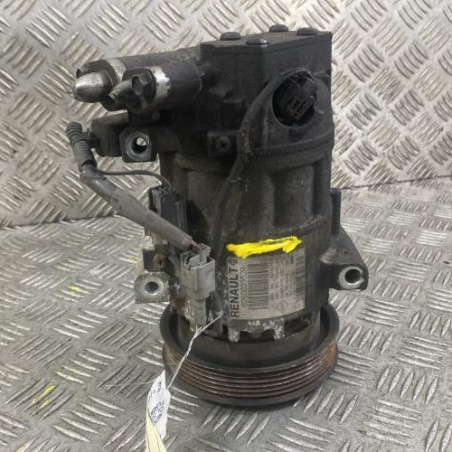 Compresseur clim RENAULT CLIO 4 Photo n°1