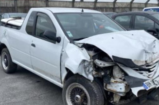 Hayon superieur DACIA LOGAN 1