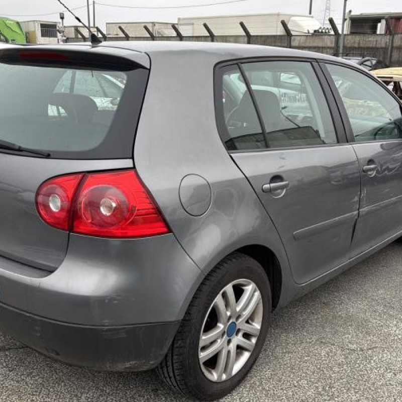 Demarreur VOLKSWAGEN GOLF 5 Photo n°6