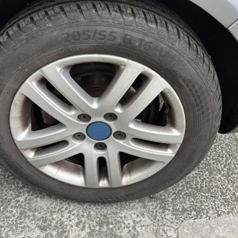 Demarreur VOLKSWAGEN GOLF 5 Photo n°17