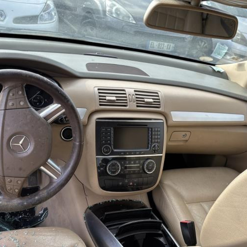 Boitier air bag MERCEDES CLASSE R 251 Photo n°17