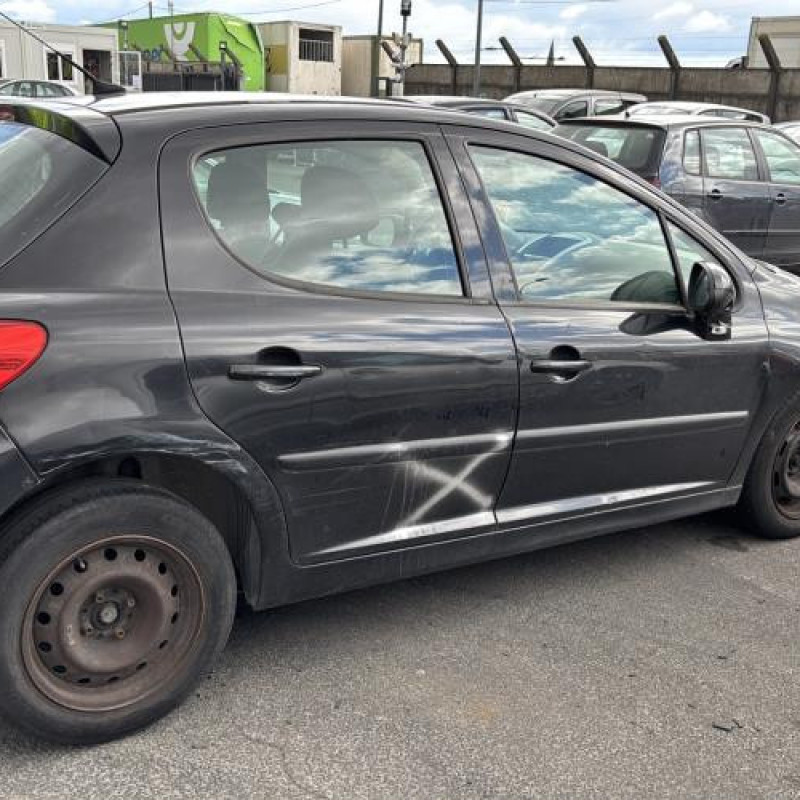 Moteur PEUGEOT 207 Photo n°10
