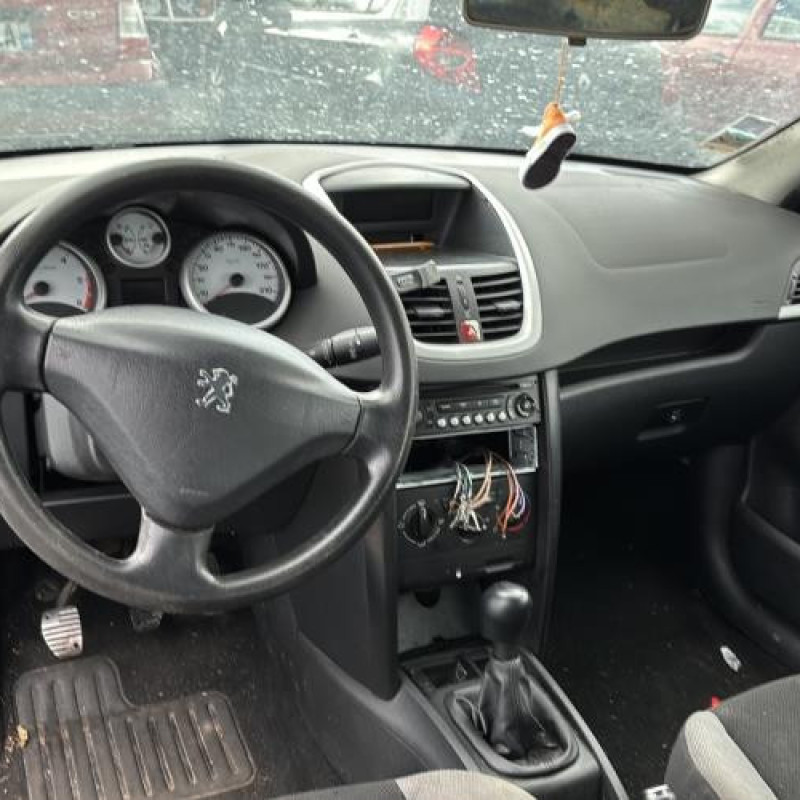 Moteur PEUGEOT 207 Photo n°16