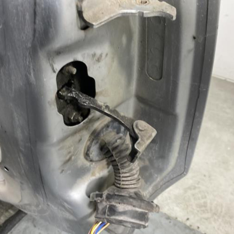 Porte avant gauche CITROEN C2 Photo n°4