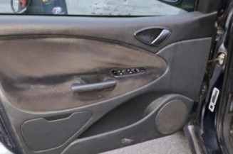 Vitre avant gauche CITROEN C5 1