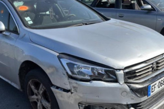 Vitre avant droit PEUGEOT 508 1