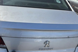 Vitre avant droit PEUGEOT 508 1