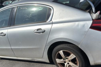 Vitre avant droit PEUGEOT 508 1