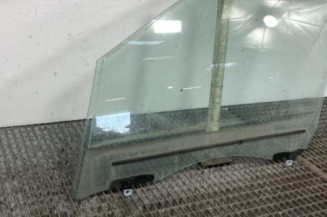 Vitre avant gauche RENAULT SCENIC 3
