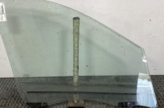 Vitre avant gauche RENAULT SCENIC 3