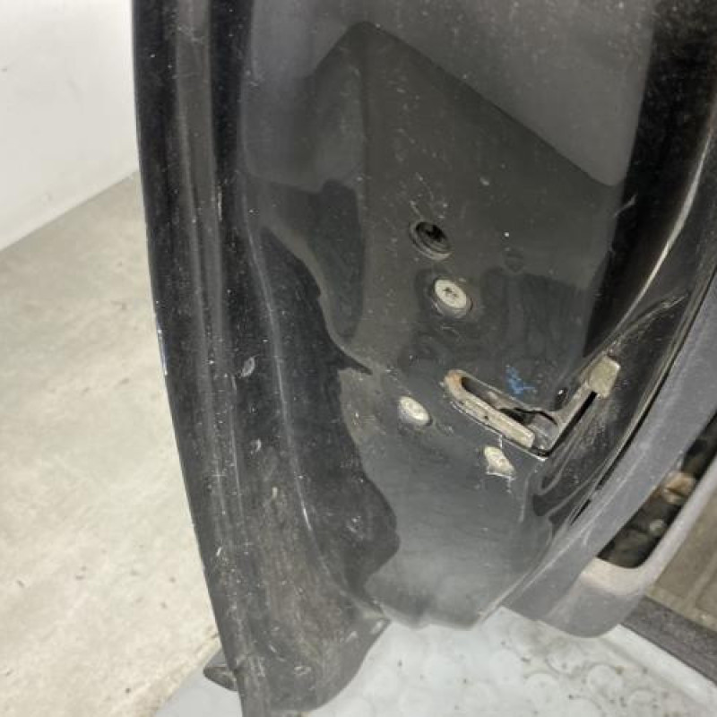 Porte avant gauche CITROEN C2 Photo n°3