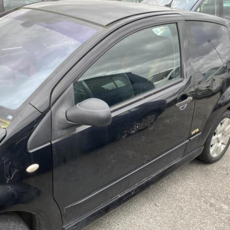 Porte avant gauche CITROEN C2 Photo n°19