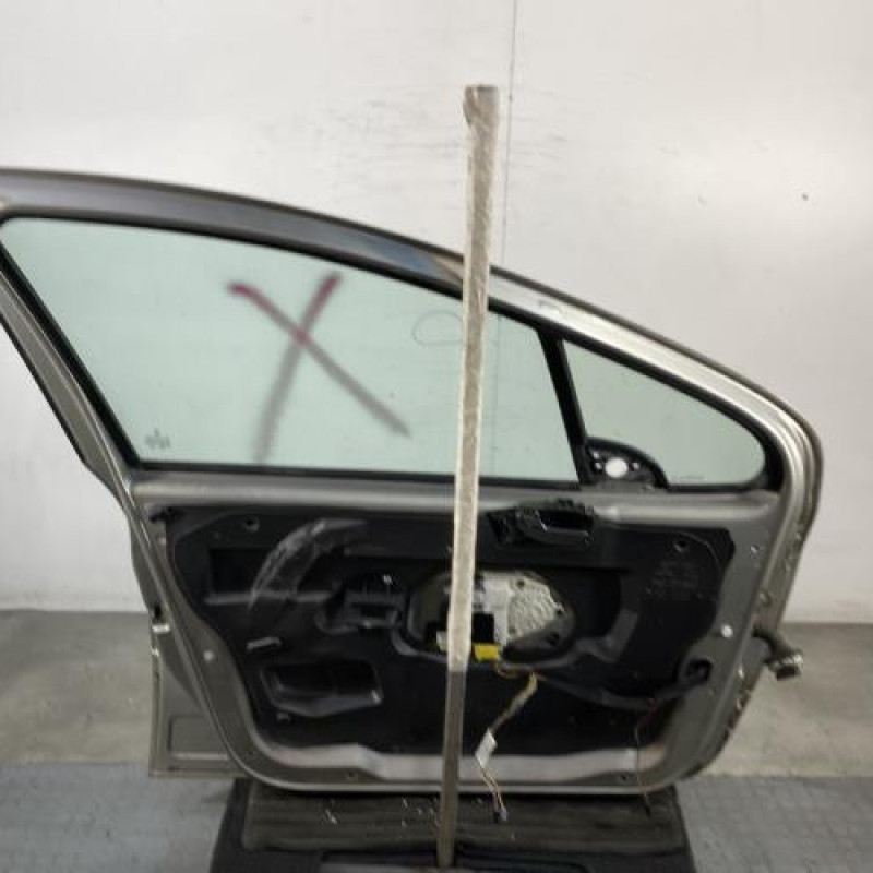Porte avant gauche PEUGEOT 307 Photo n°8