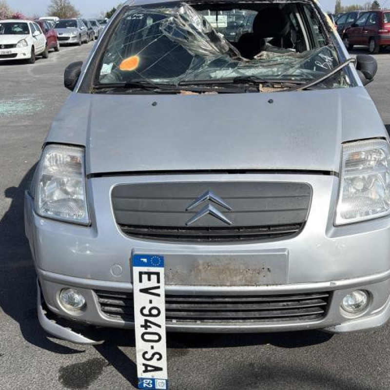 Vitre avant droit CITROEN C2 Photo n°12