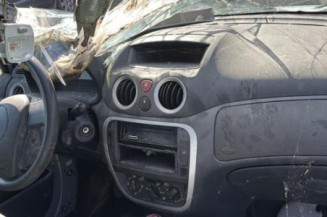 Vitre avant droit CITROEN C2