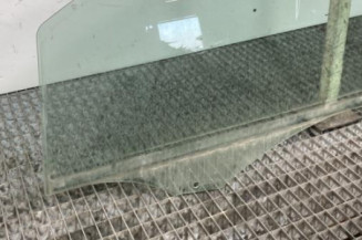 Vitre avant gauche CITROEN C2