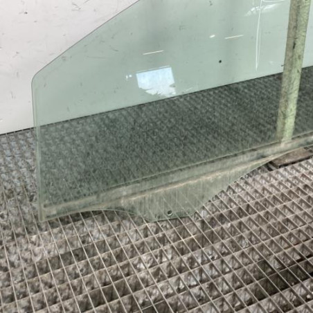 Vitre avant gauche CITROEN C2