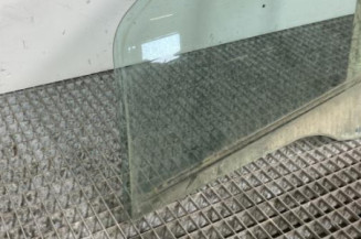 Vitre avant gauche FIAT GRANDE PUNTO