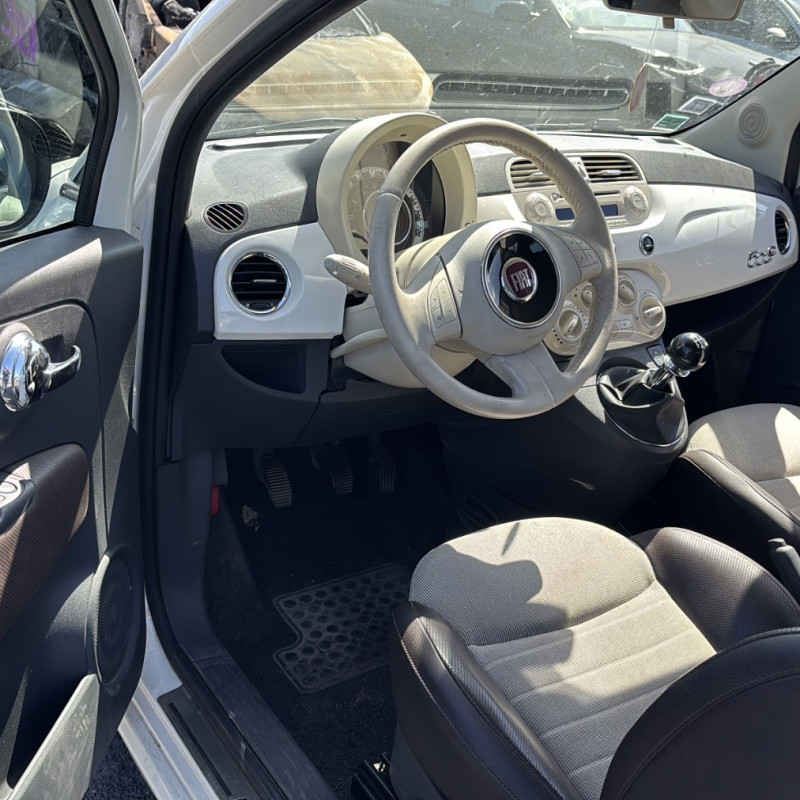FIAT 500 2 CABRIO PHASE 1 1.2i - 8V Photo n°9