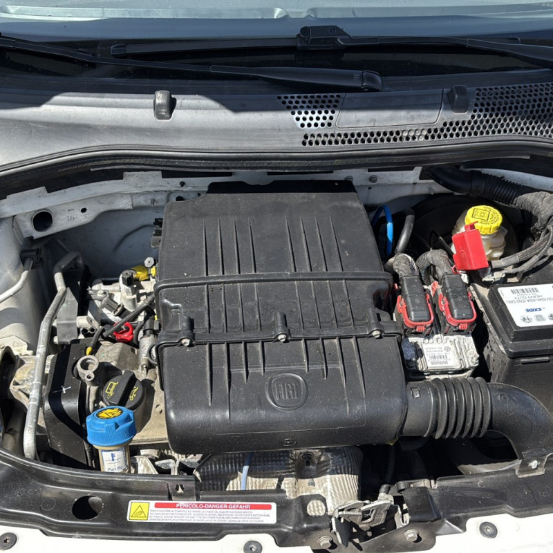 FIAT 500 2 CABRIO PHASE 1 1.2i - 8V Photo n°21