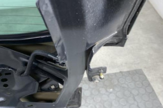 Malle/Hayon arriere PEUGEOT 3008 1