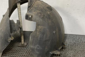Pare boue avant gauche PEUGEOT 3008 1